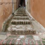 à Roussillon